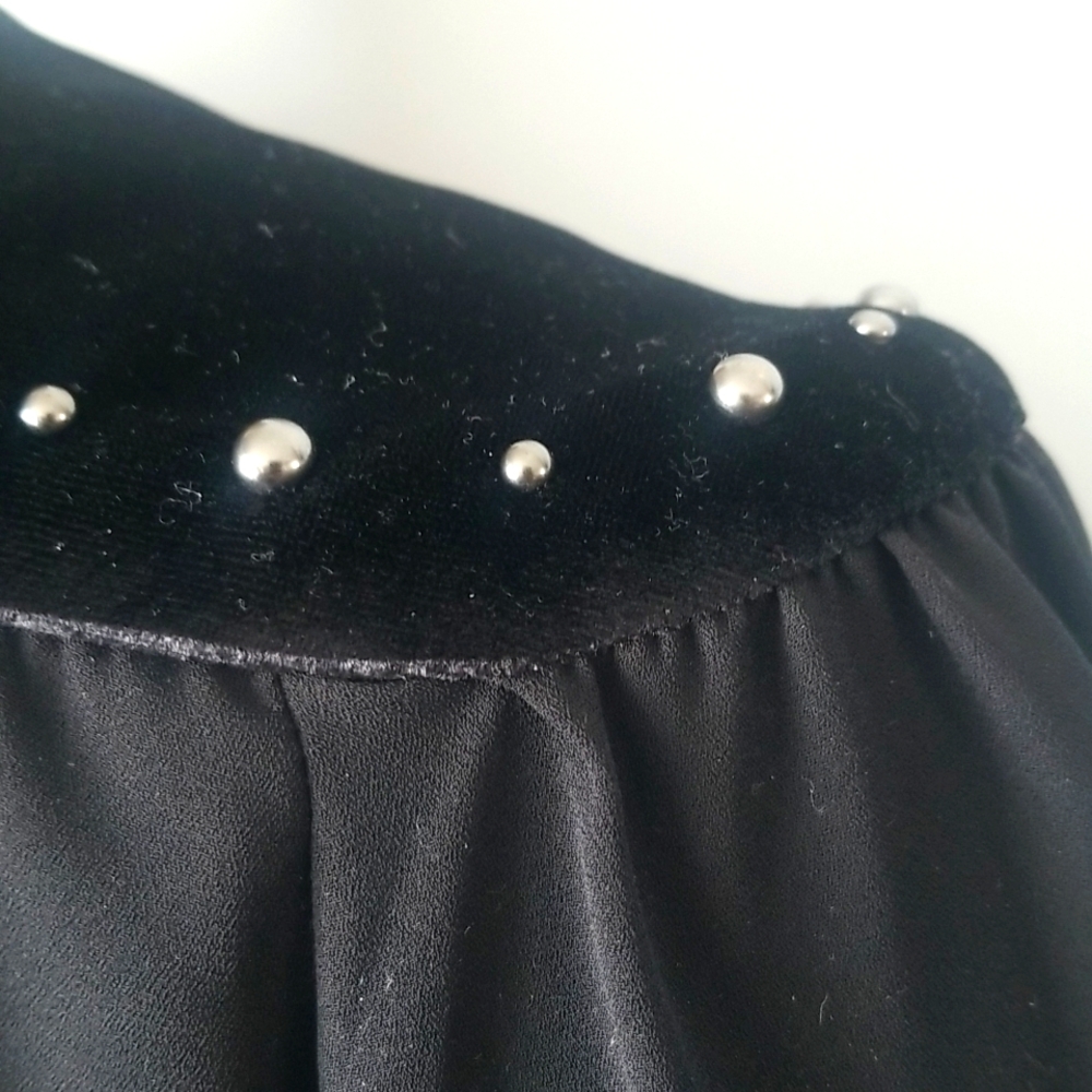 Vtg Whimsigoth Black Studded Peasant Blouse Velvet Trim Tassel Keyhole Top L - Picture 12 of 16
